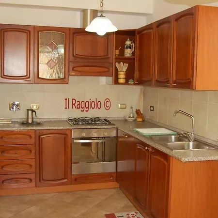 Il Raggiolo Apartment *